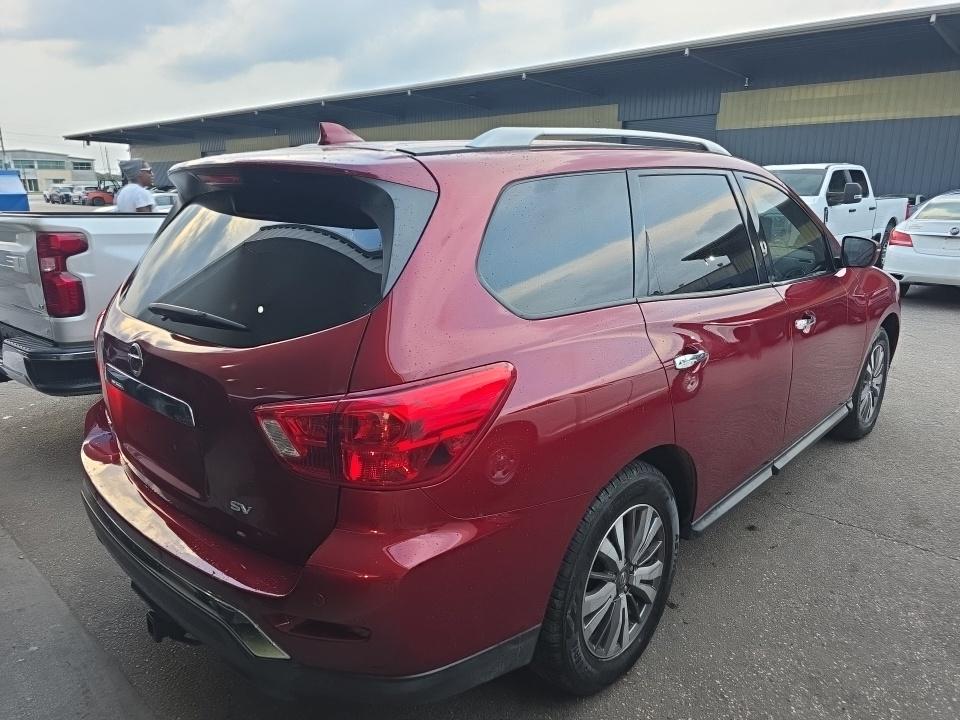 2019 Nissan Pathfinder SV FWD
