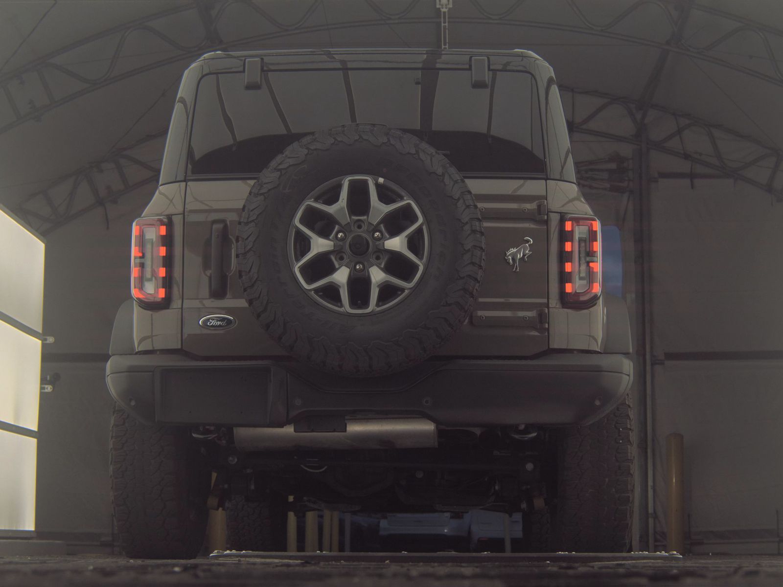 FORD BRONCO - 8