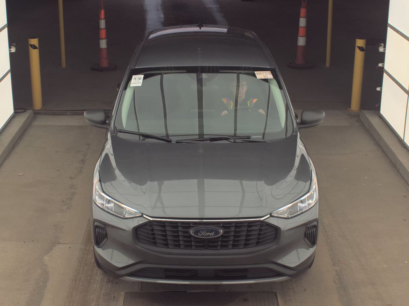 FORD ESCAPE - 3