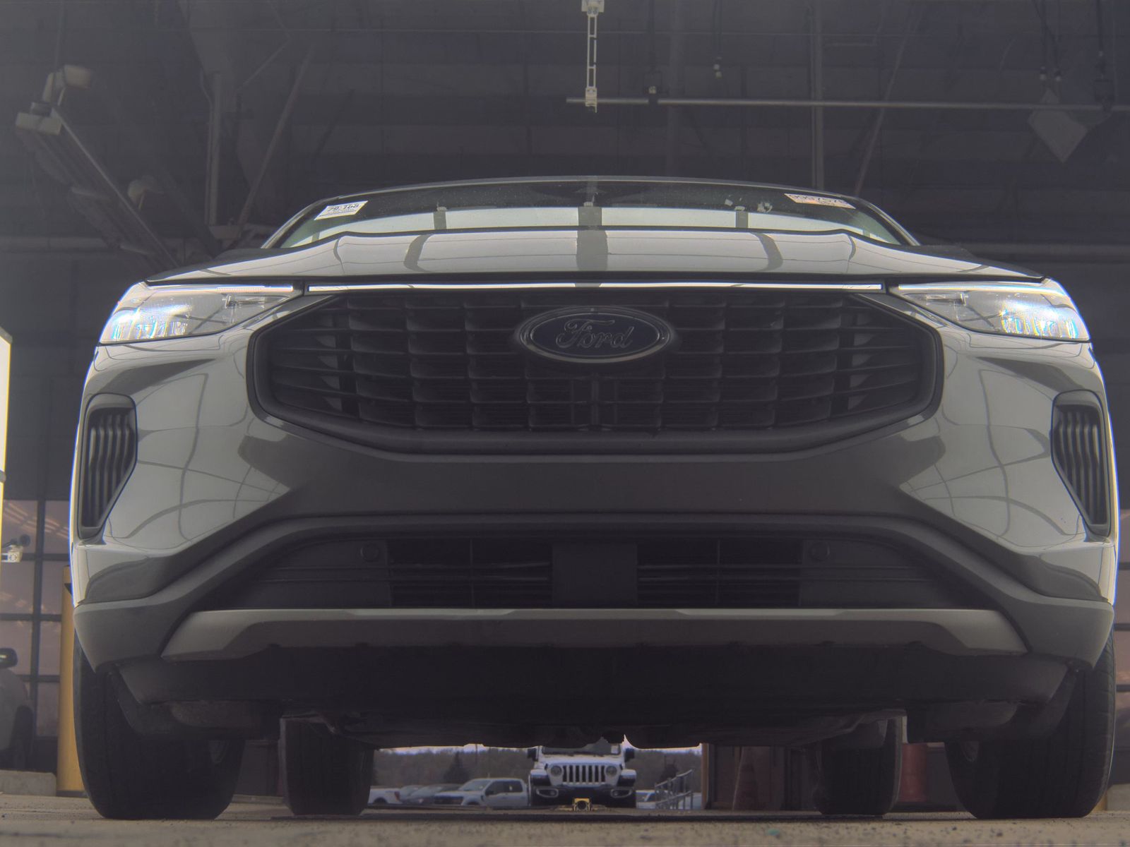 FORD ESCAPE - 4