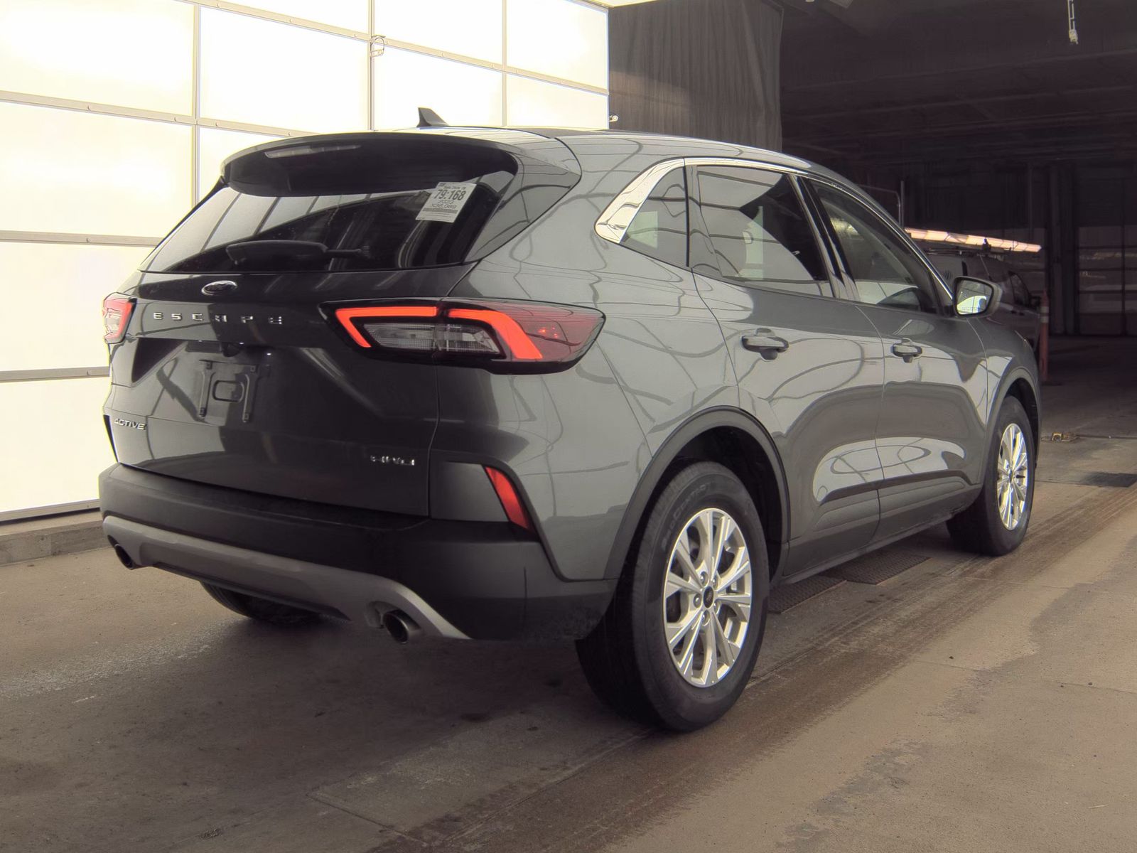 FORD ESCAPE - 6