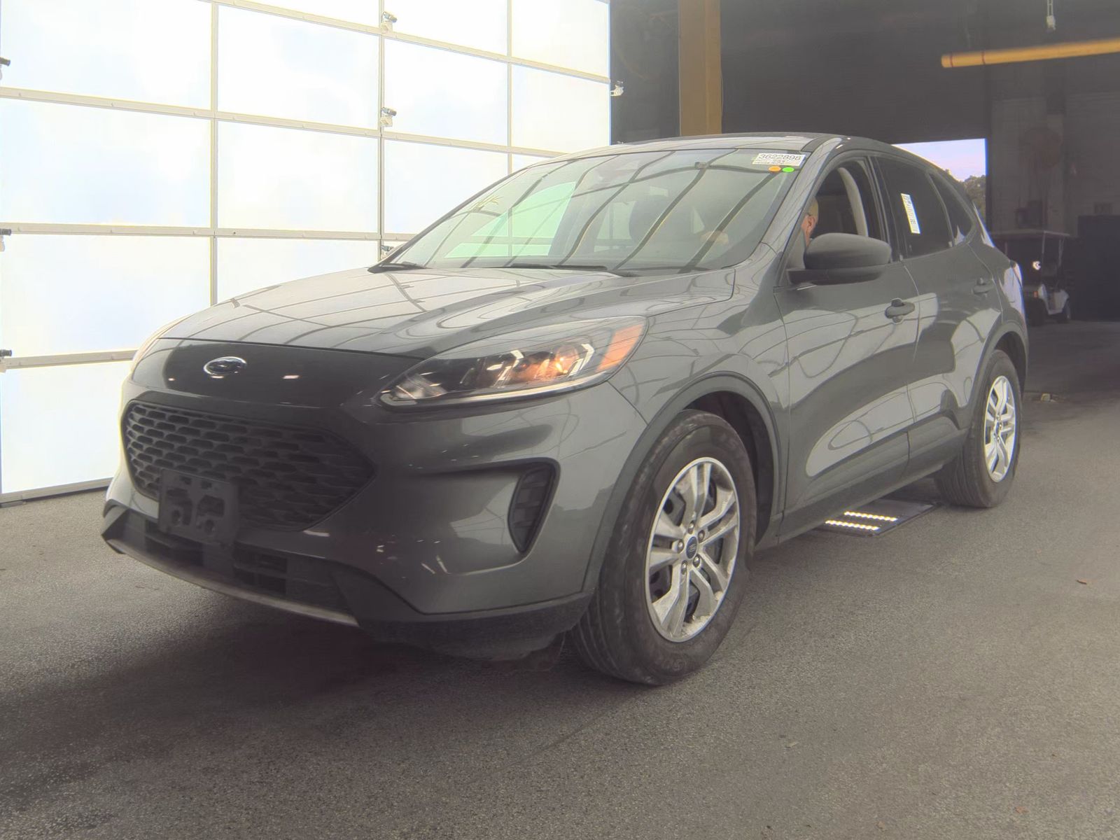 FORD ESCAPE - 1