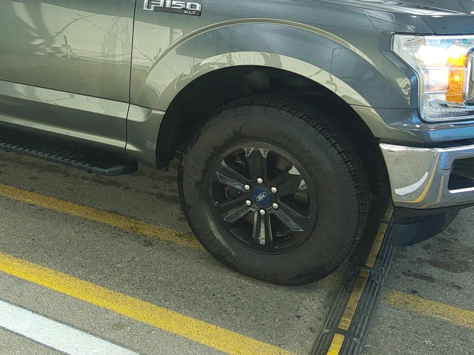 FORD F-150 - 9