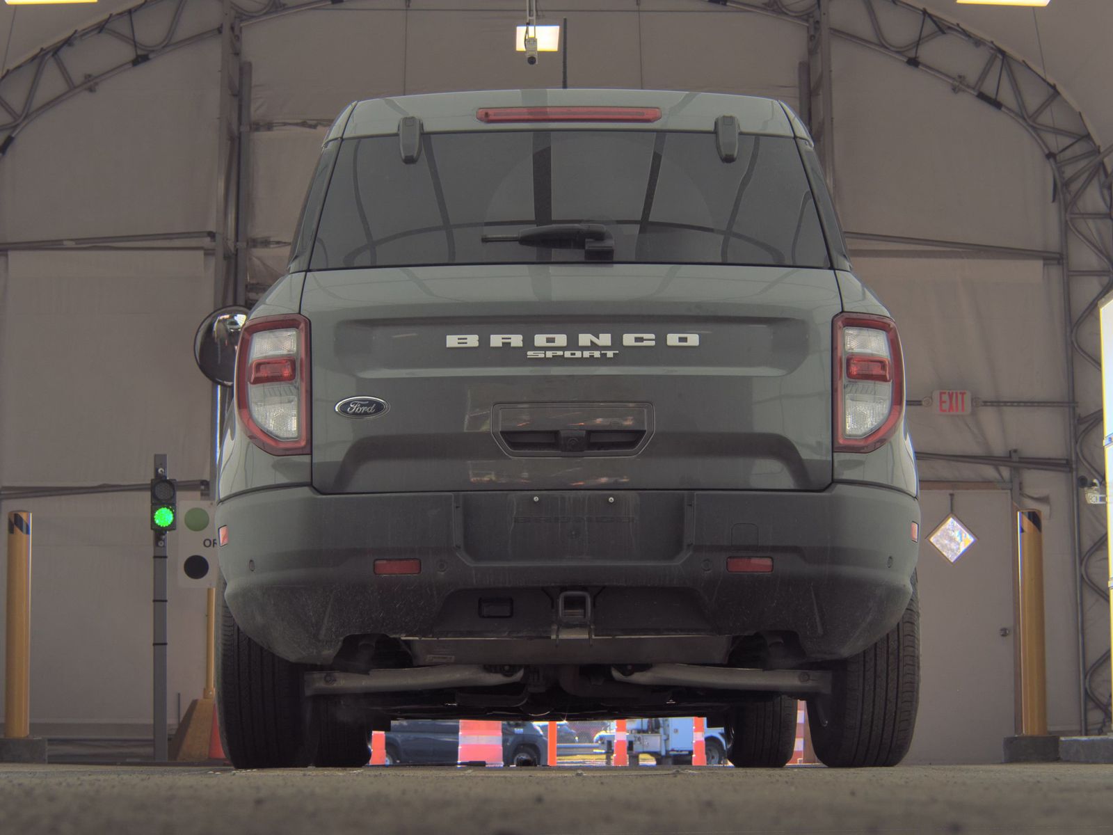 FORD BRONCO - 8