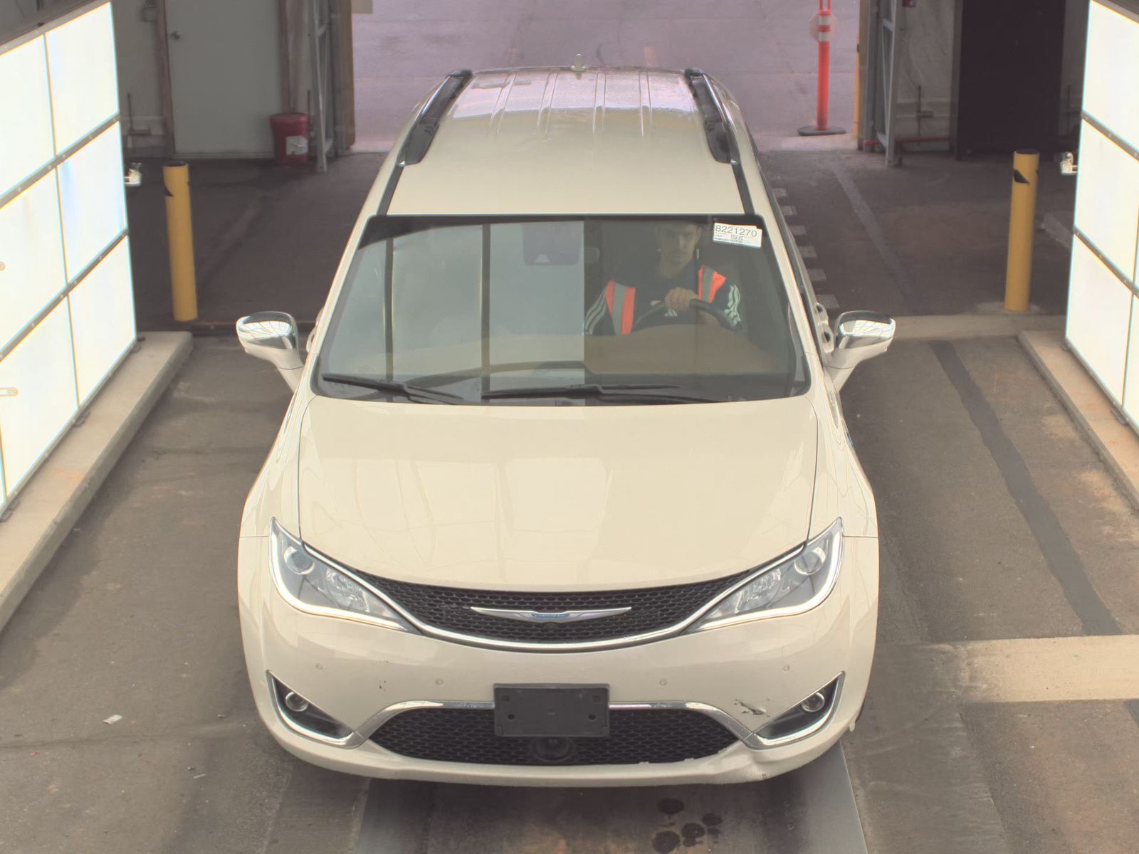2020 Chrysler Pacifica Hybrid Limited FWD