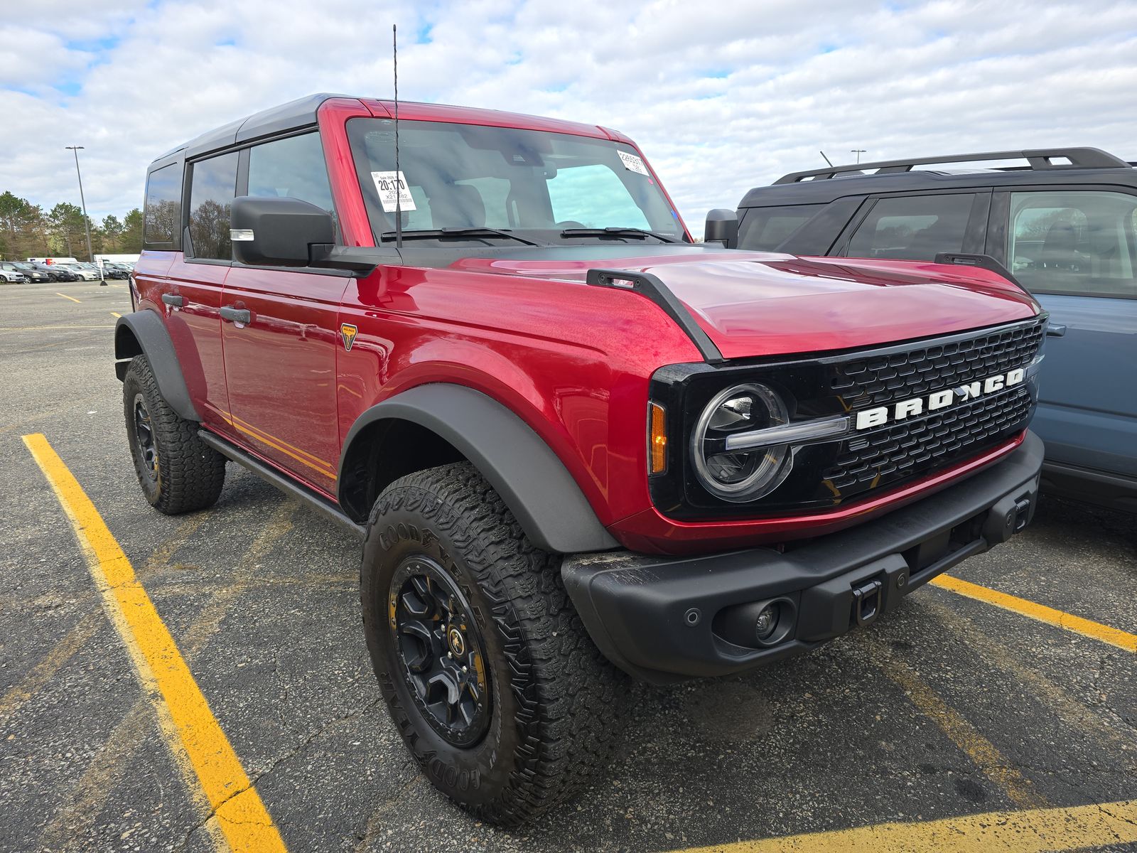 FORD BRONCO - 4