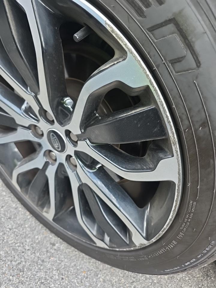2022 Land Rover Range Rover Sport HSE Silver Edition AWD
