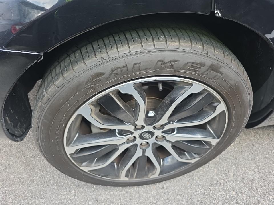 2022 Land Rover Range Rover Sport HSE Silver Edition AWD