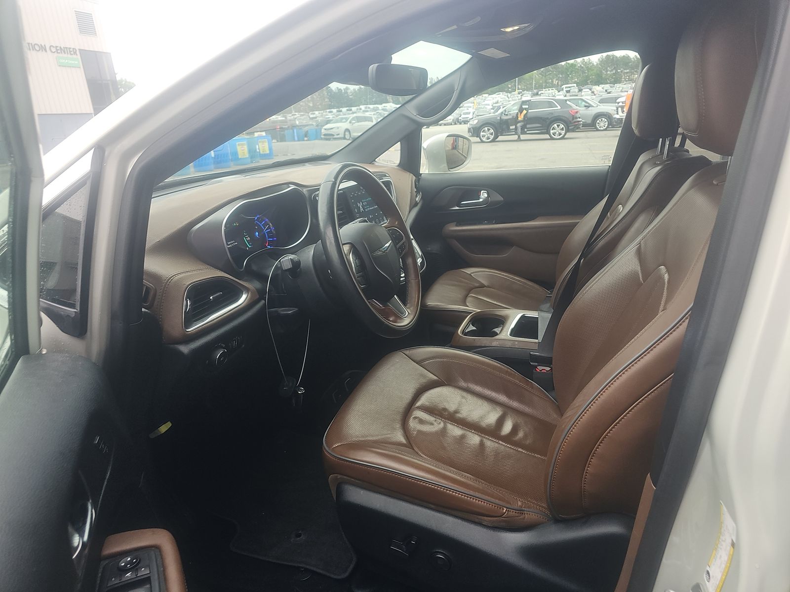 2020 Chrysler Pacifica Hybrid Limited FWD