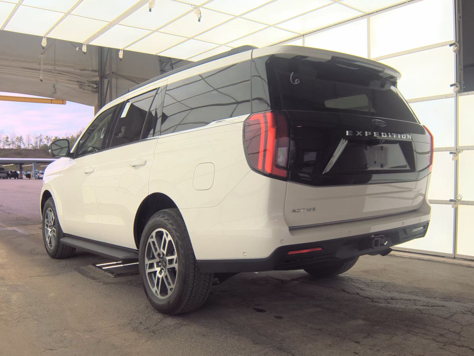 FORD EXPEDITION - 9