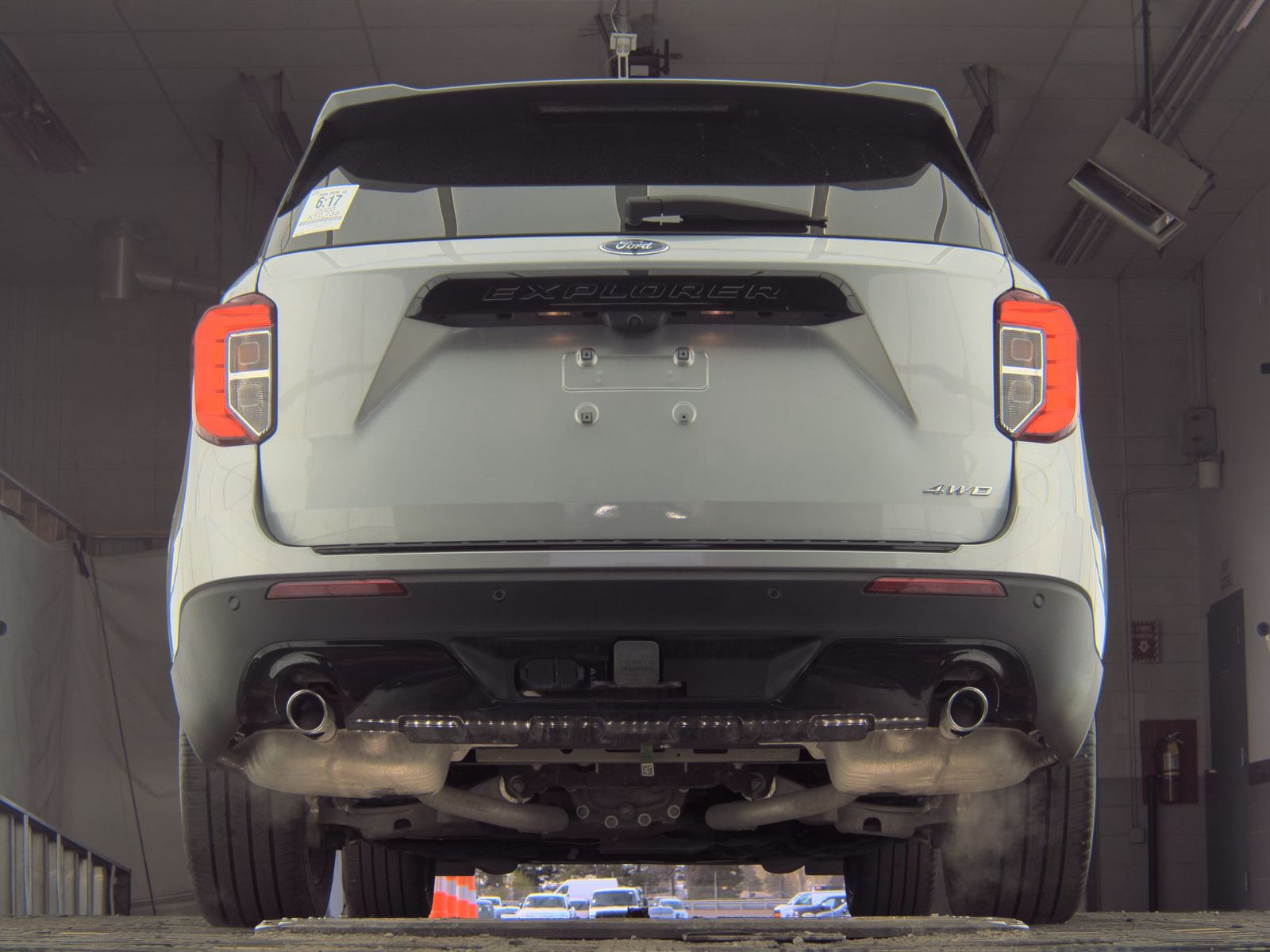 FORD EXPLORER - 8