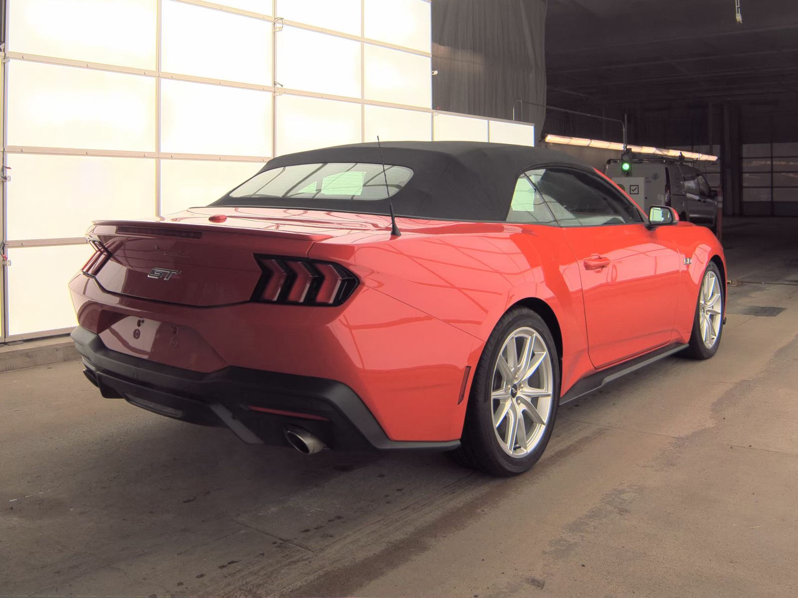 FORD MUSTANG - 6