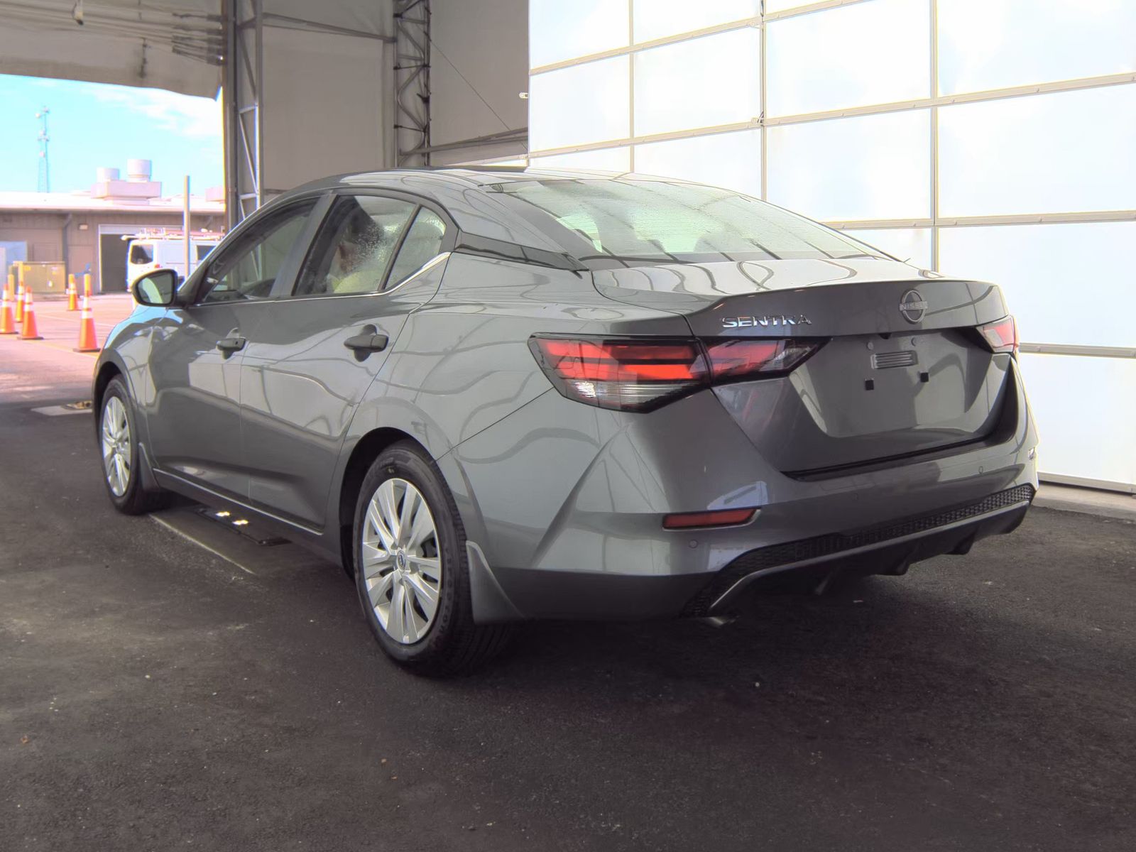 NISSAN SENTRA - 9