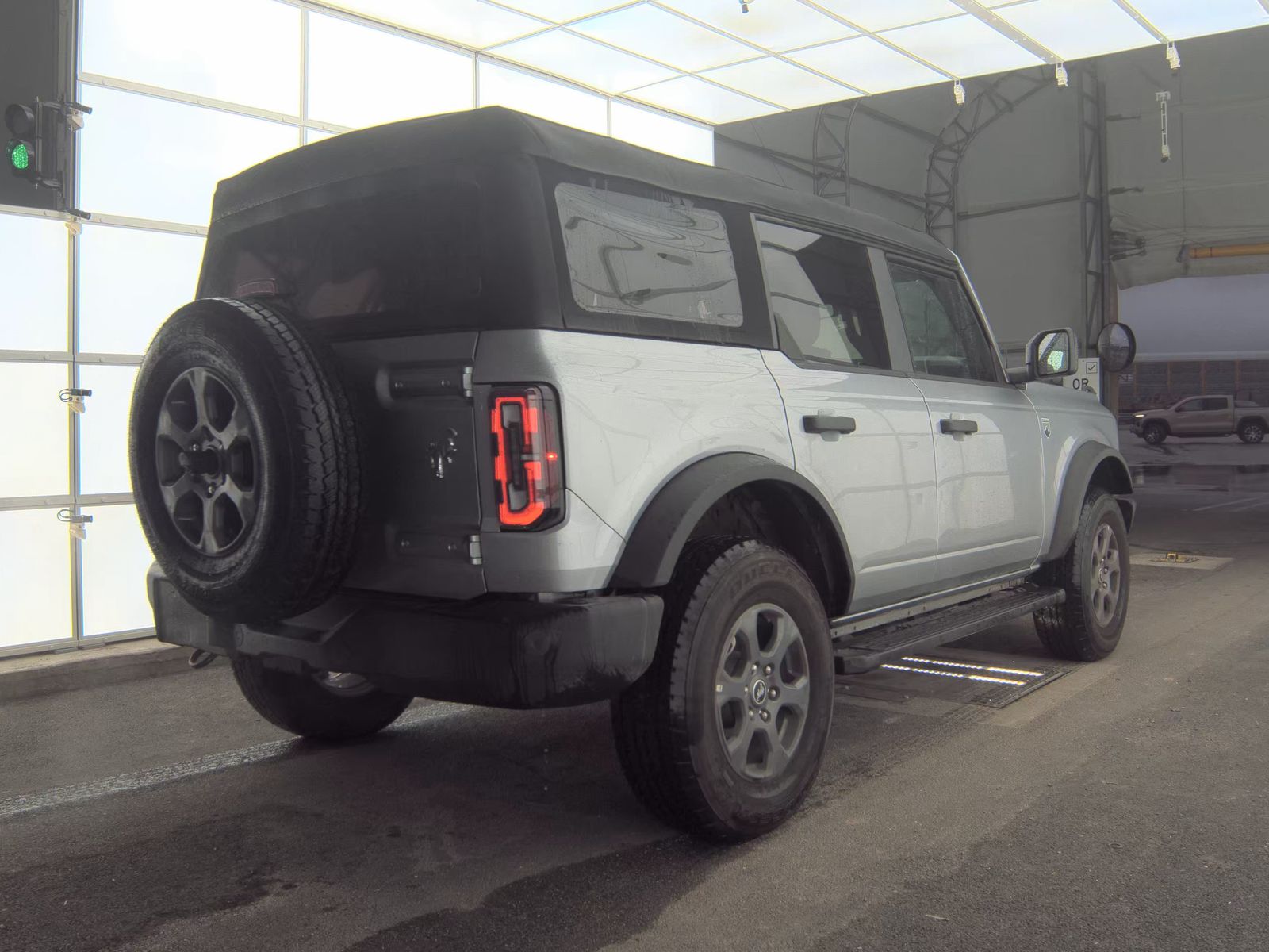 FORD BRONCO - 6