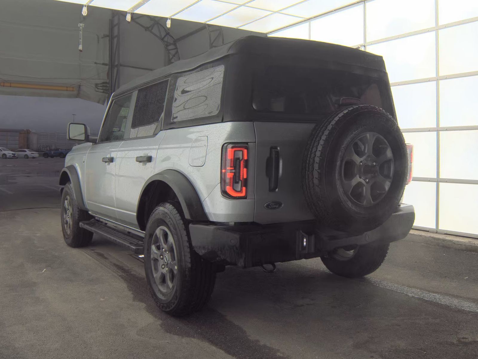 FORD BRONCO - 9