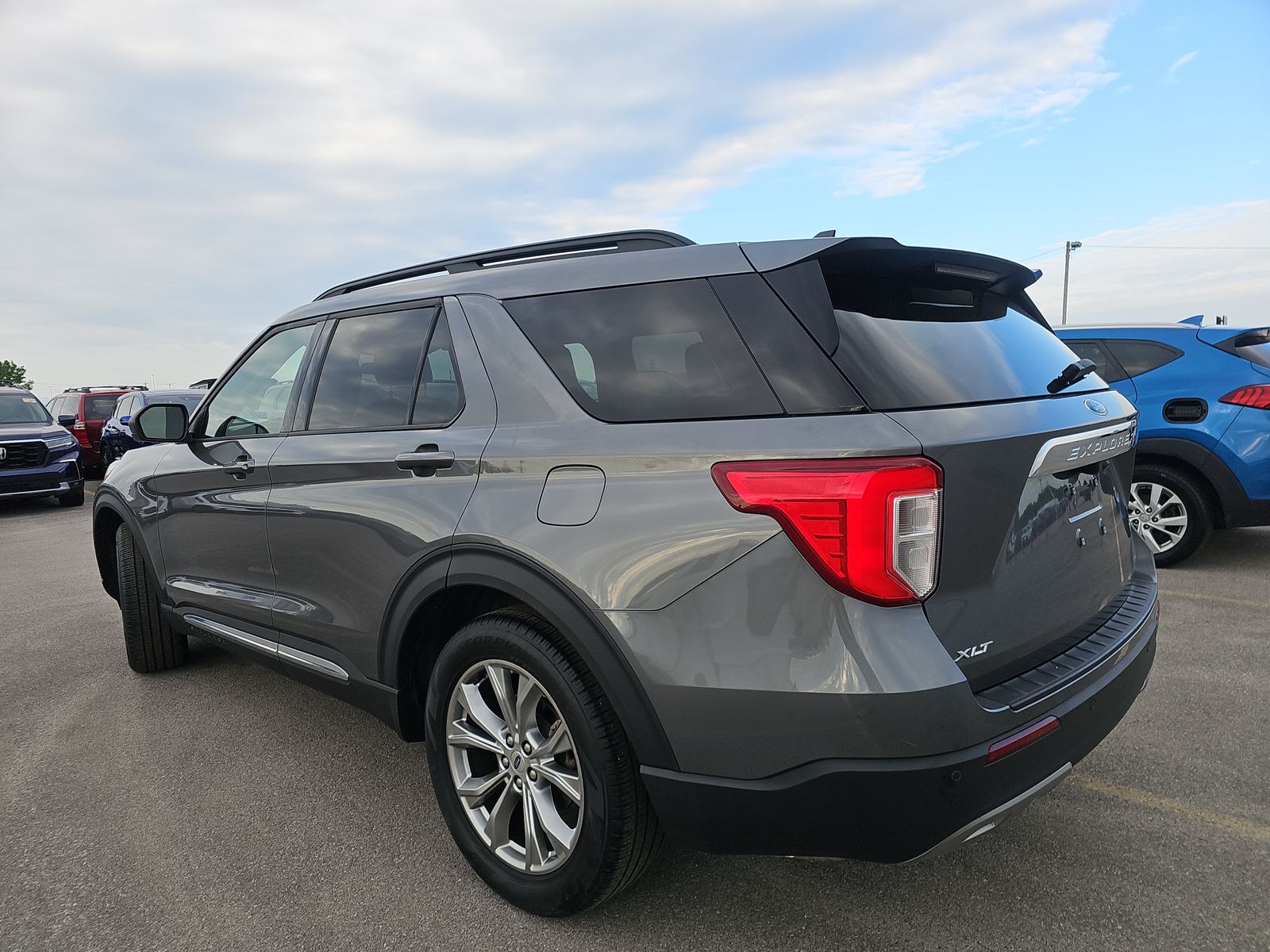 FORD EXPLORER - 7