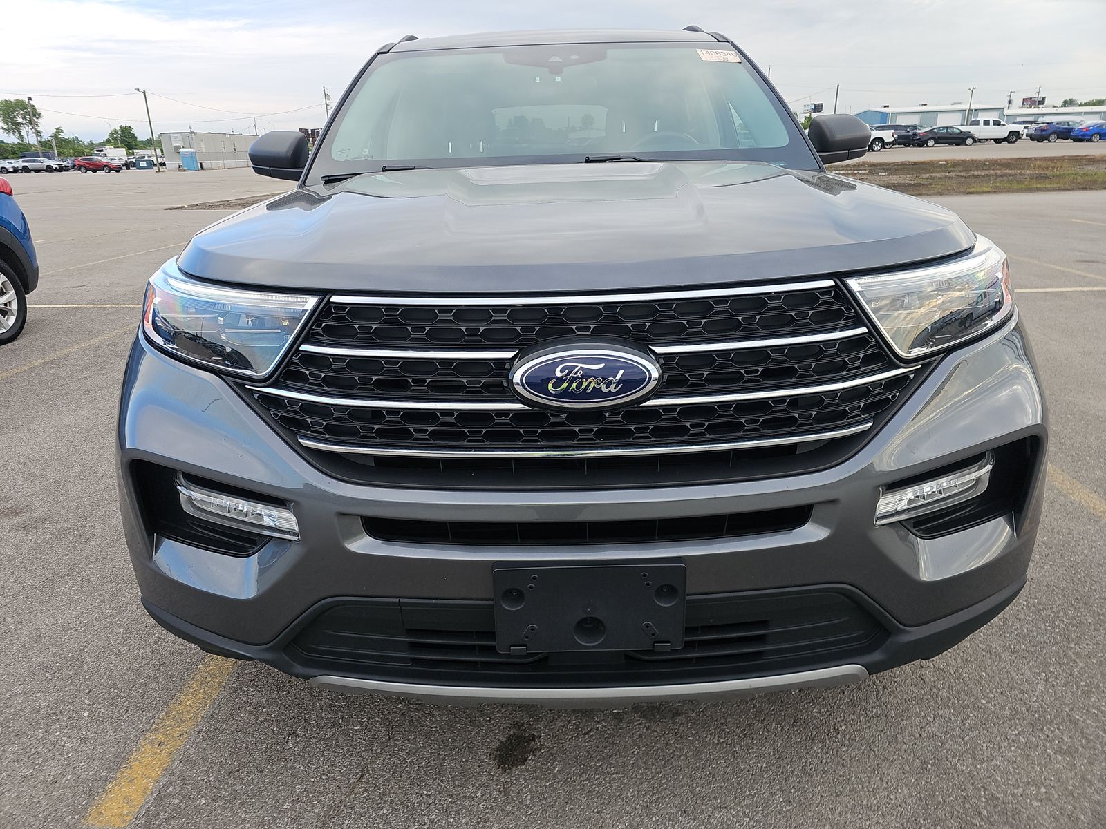 FORD EXPLORER - 3