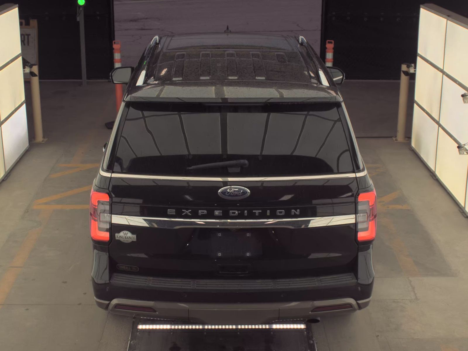 FORD EXPEDITION - 7