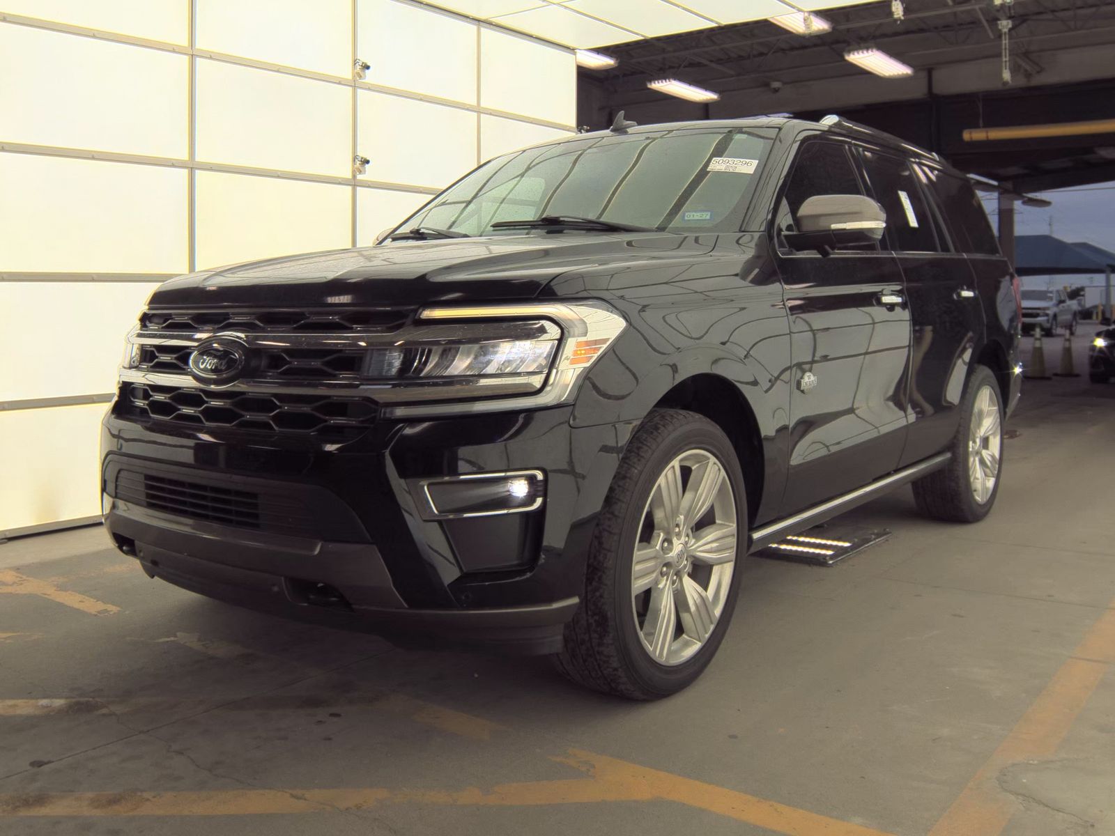 FORD EXPEDITION - 1