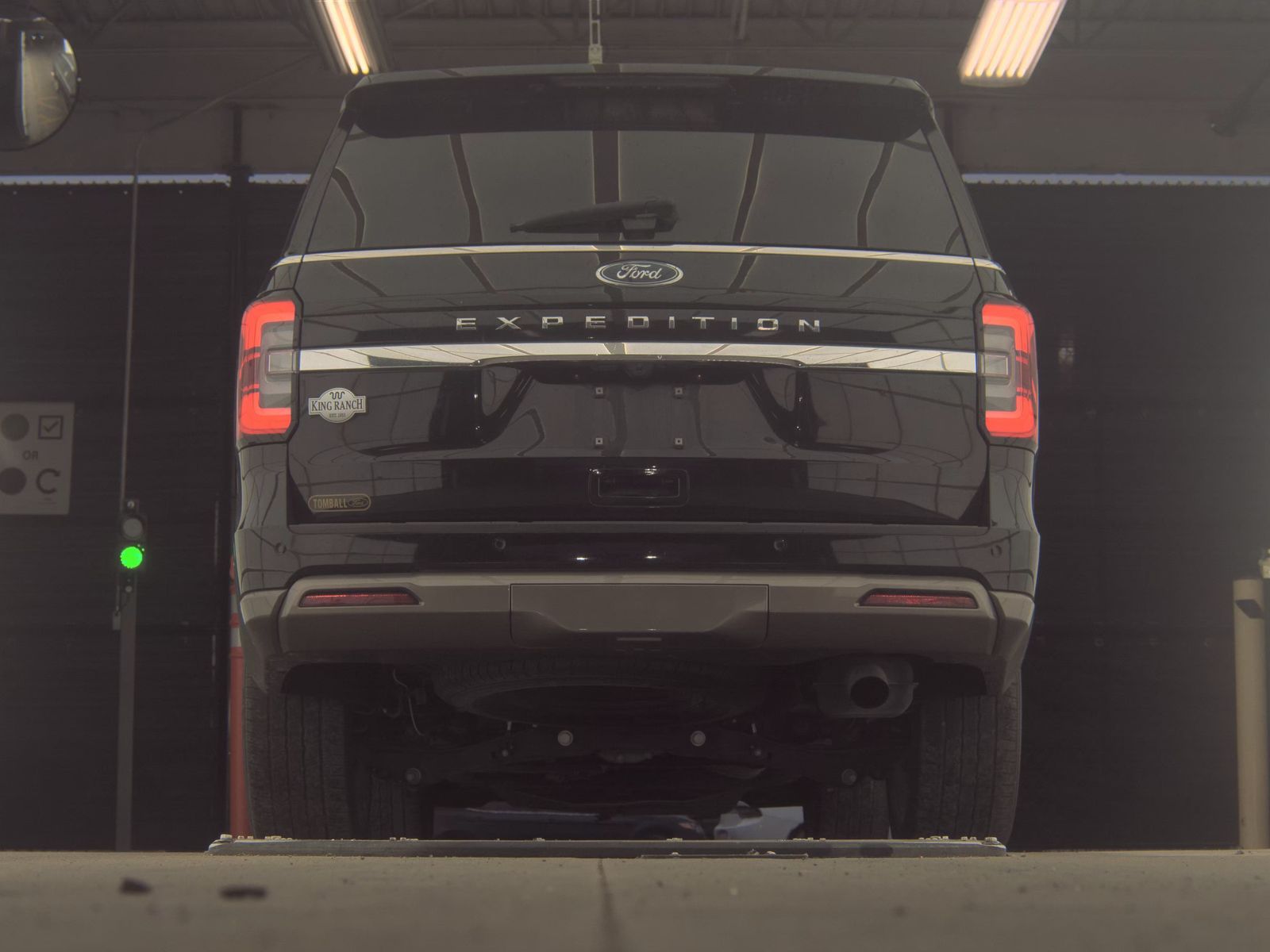 FORD EXPEDITION - 8