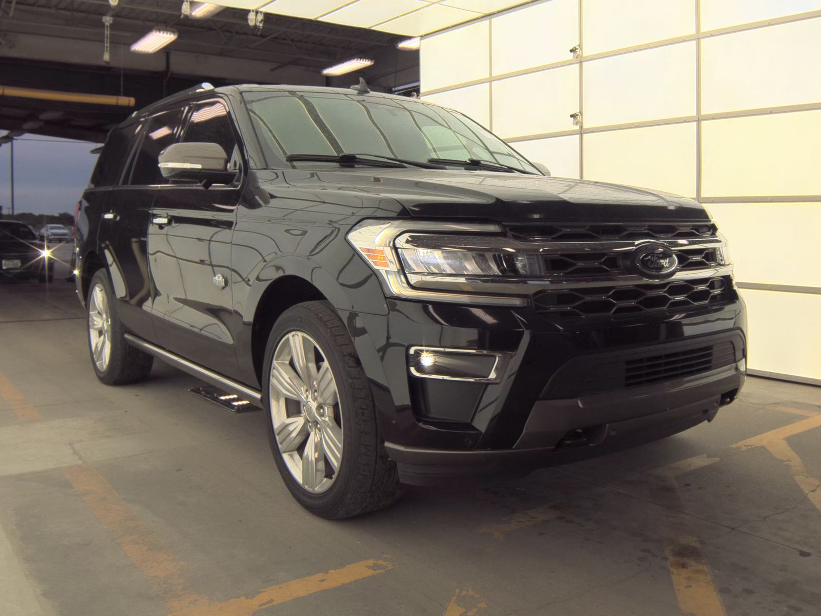 FORD EXPEDITION - 5