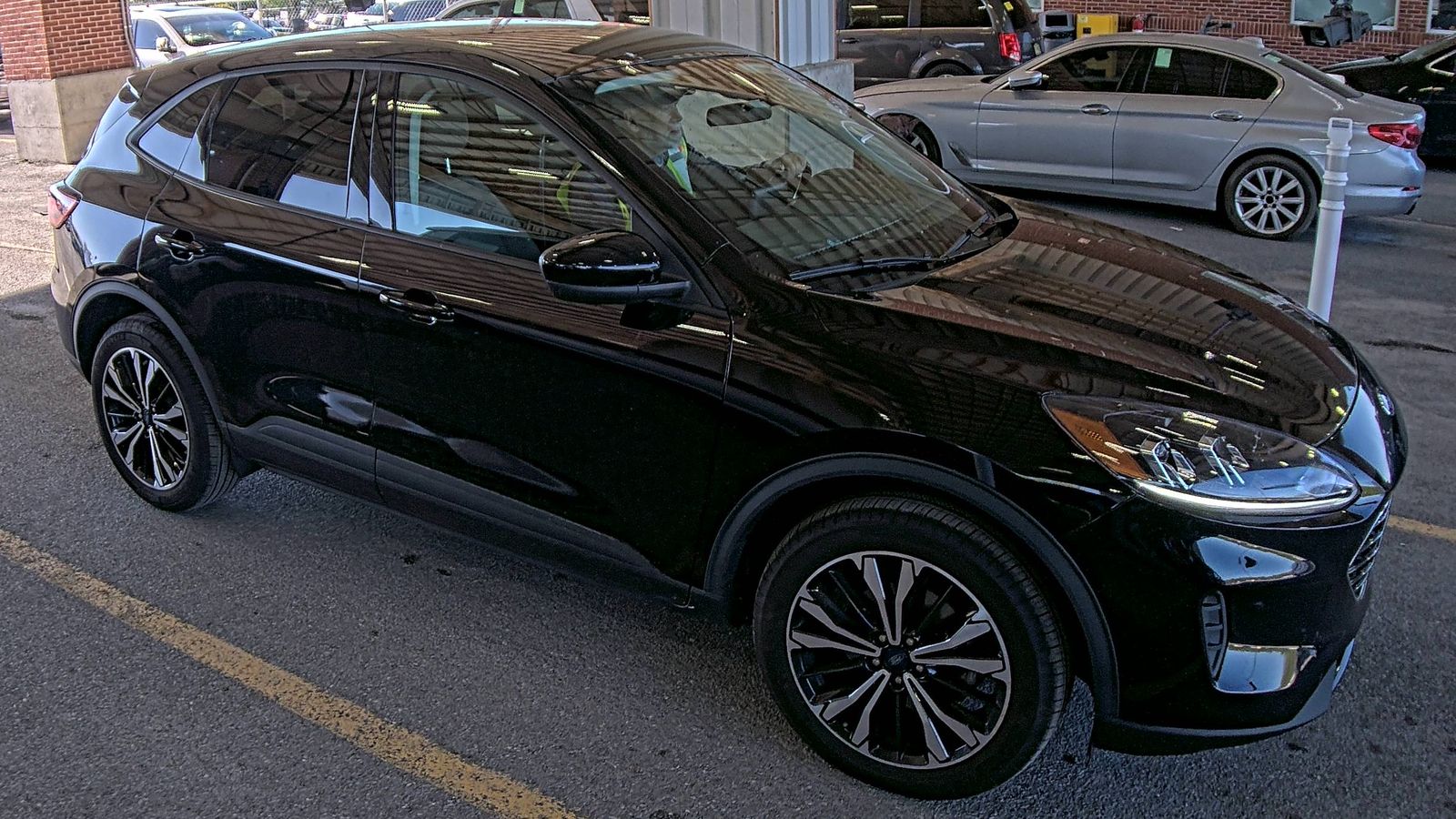 FORD ESCAPE - 4