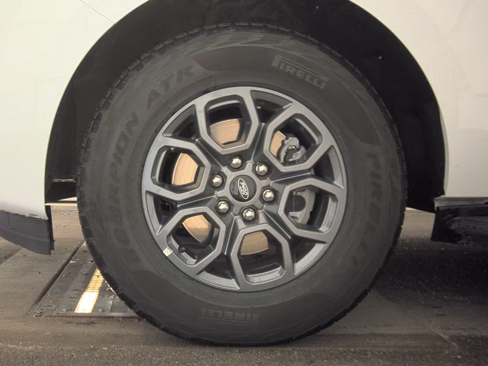 FORD EXPEDITION - 10