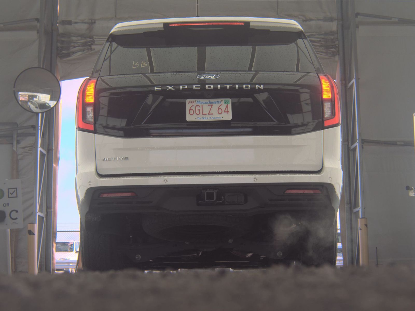 FORD EXPEDITION - 8