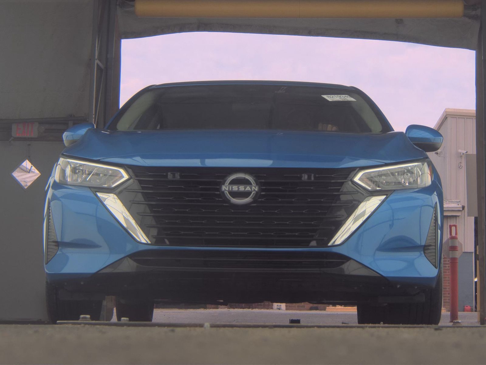 NISSAN SENTRA - 4
