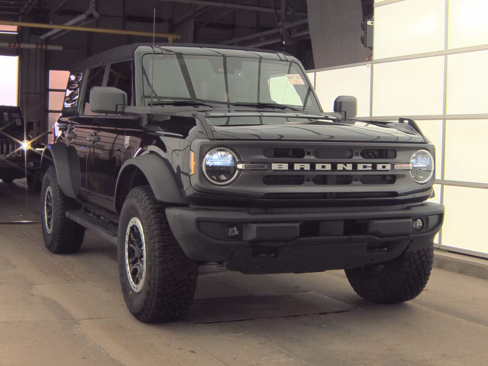 FORD BRONCO - 5