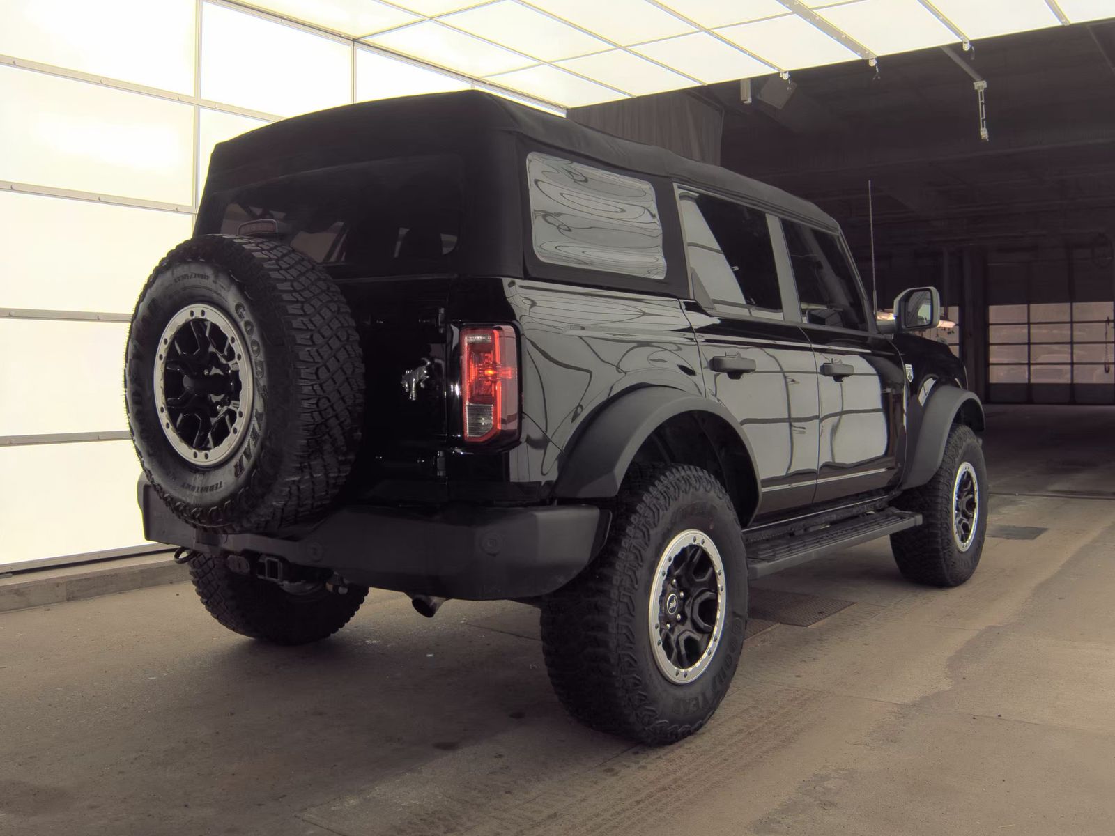 FORD BRONCO - 6