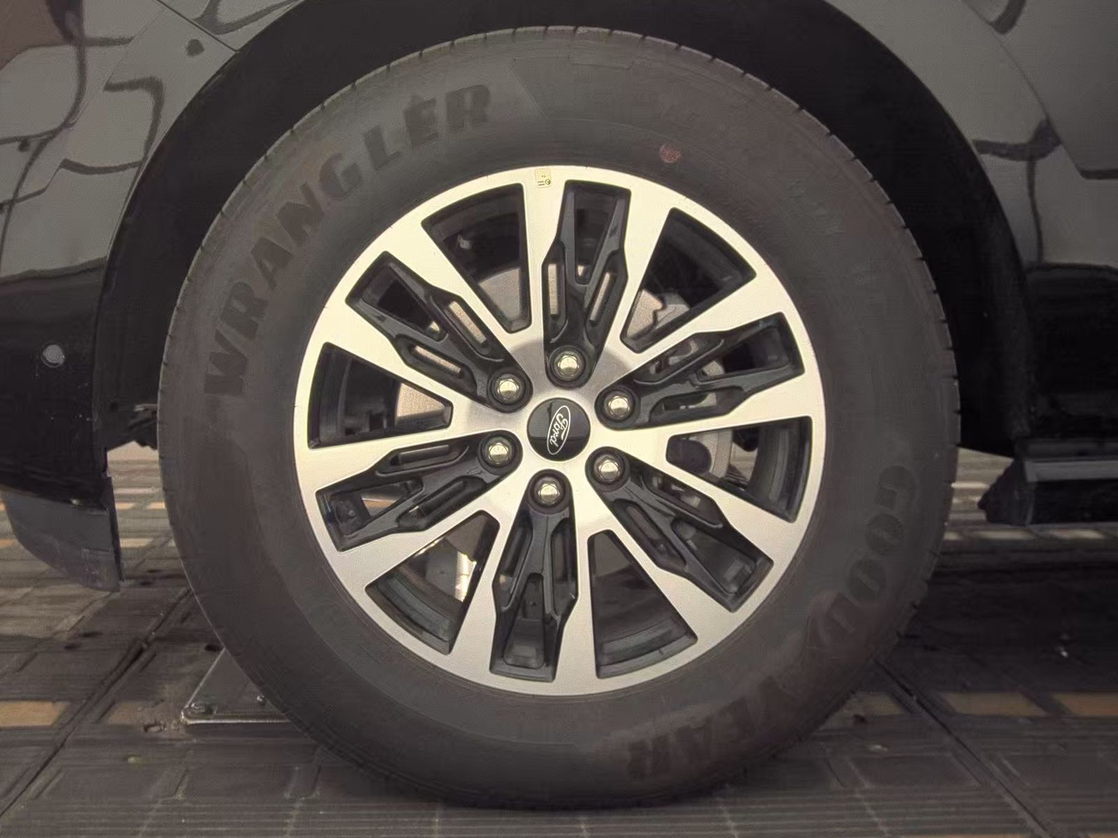 FORD EXPEDITION MAX - 10