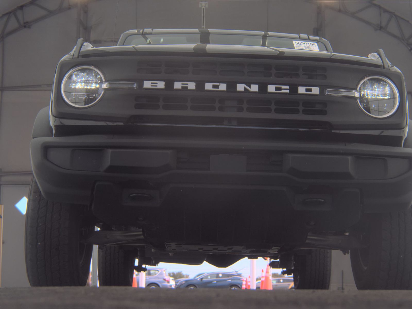 FORD BRONCO - 4