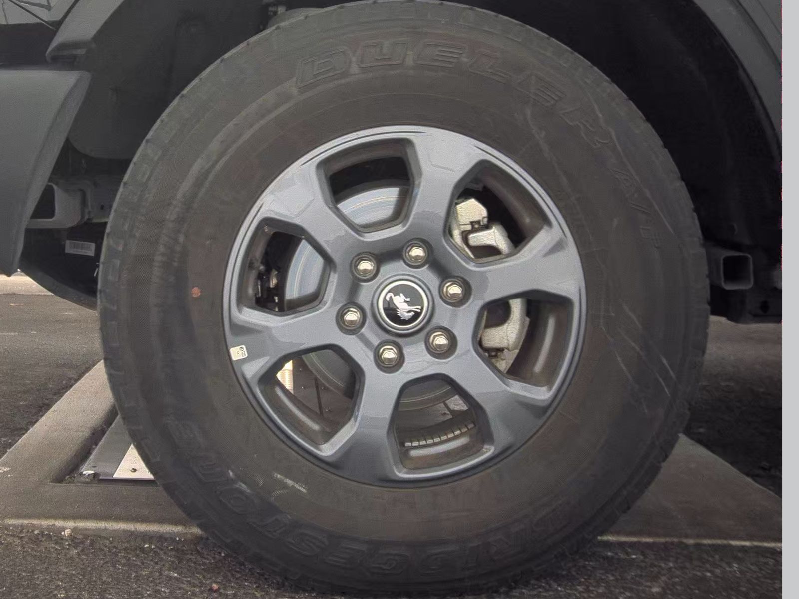 FORD BRONCO - 10