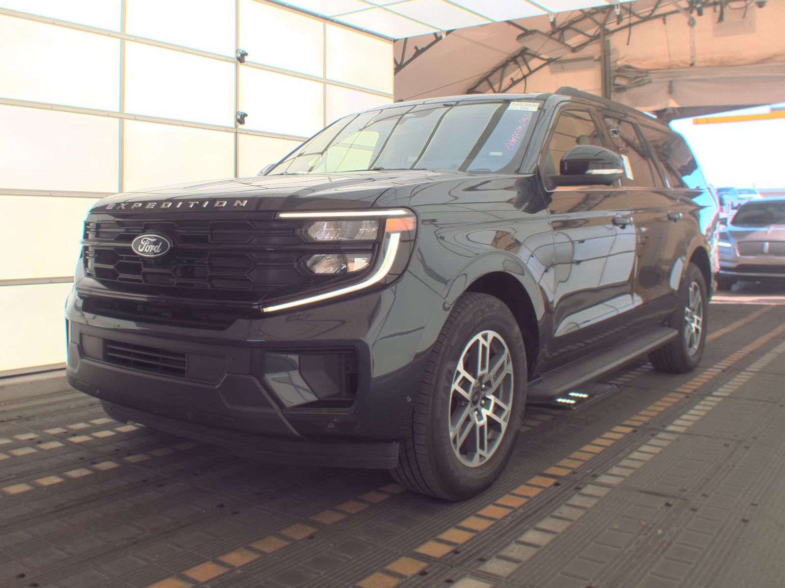 FORD EXPEDITION MAX - 1