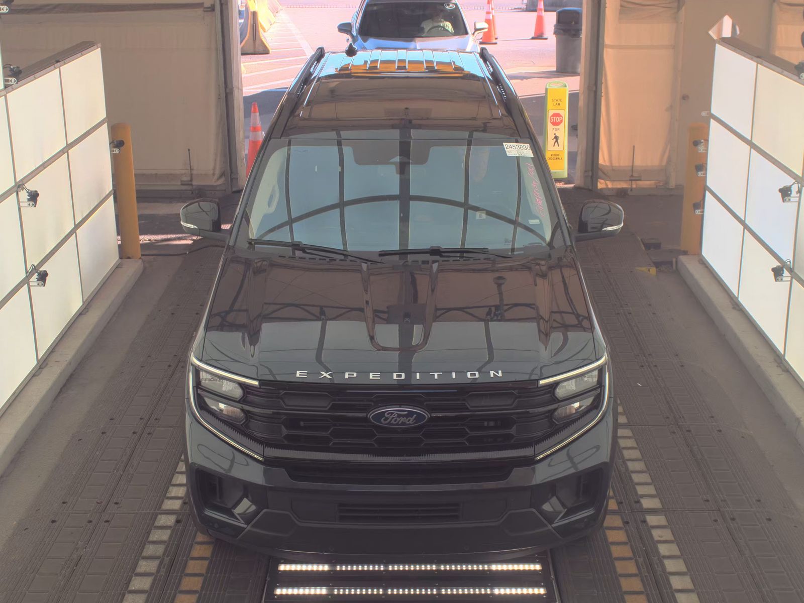 FORD EXPEDITION MAX - 3