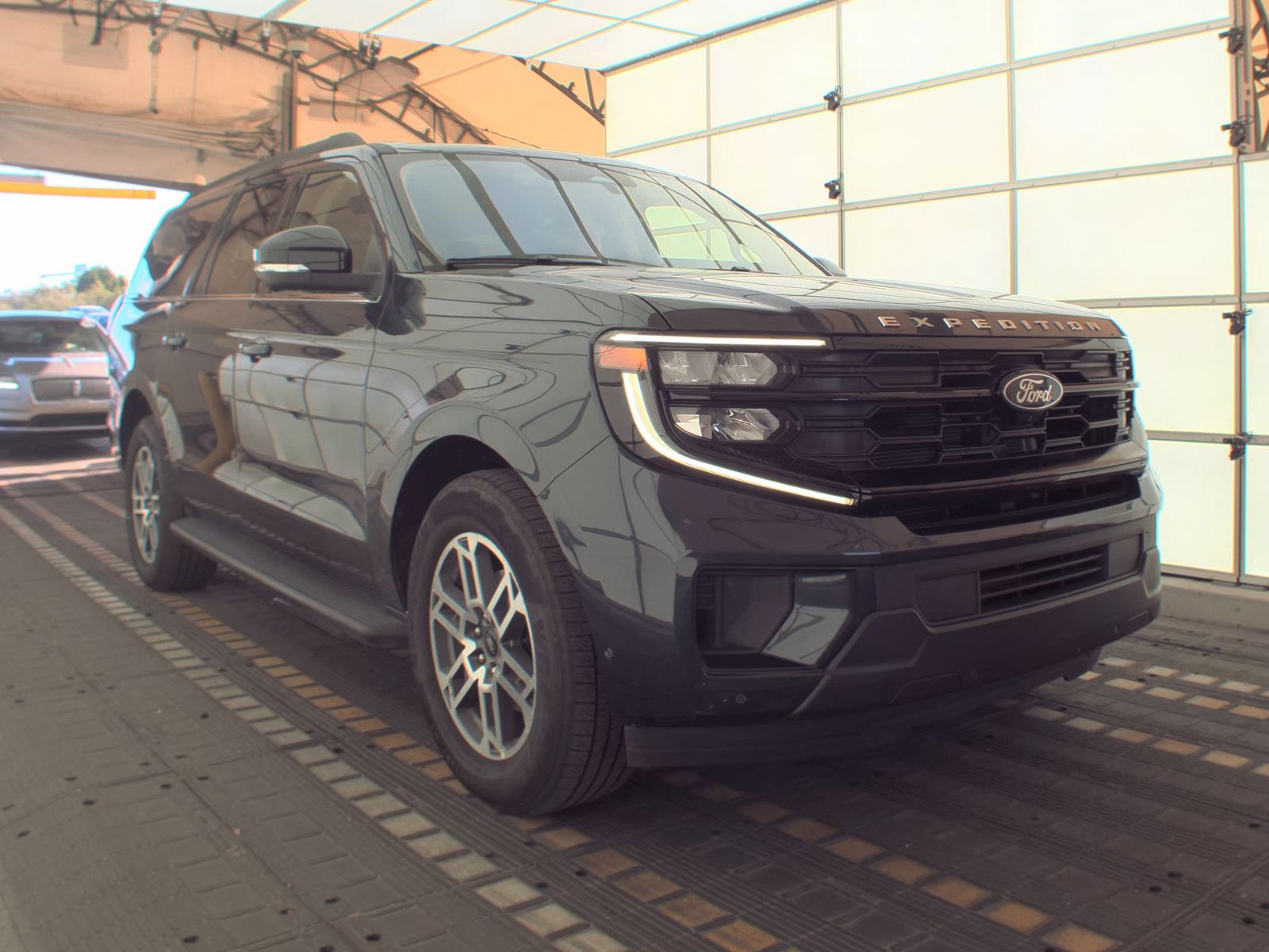 FORD EXPEDITION MAX - 5