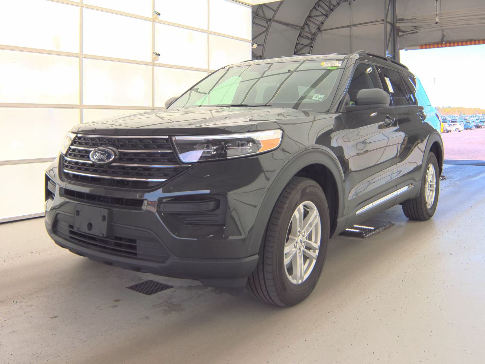 FORD EXPLORER - 1