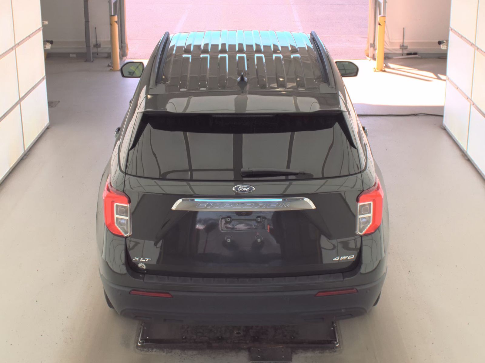 FORD EXPLORER - 7