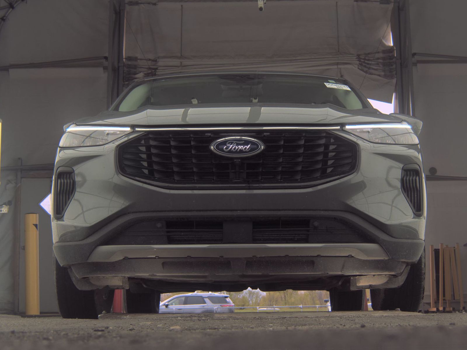 FORD ESCAPE - 4