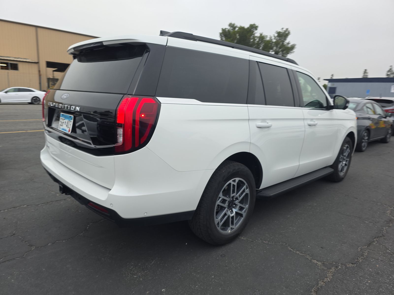 FORD EXPEDITION - 5