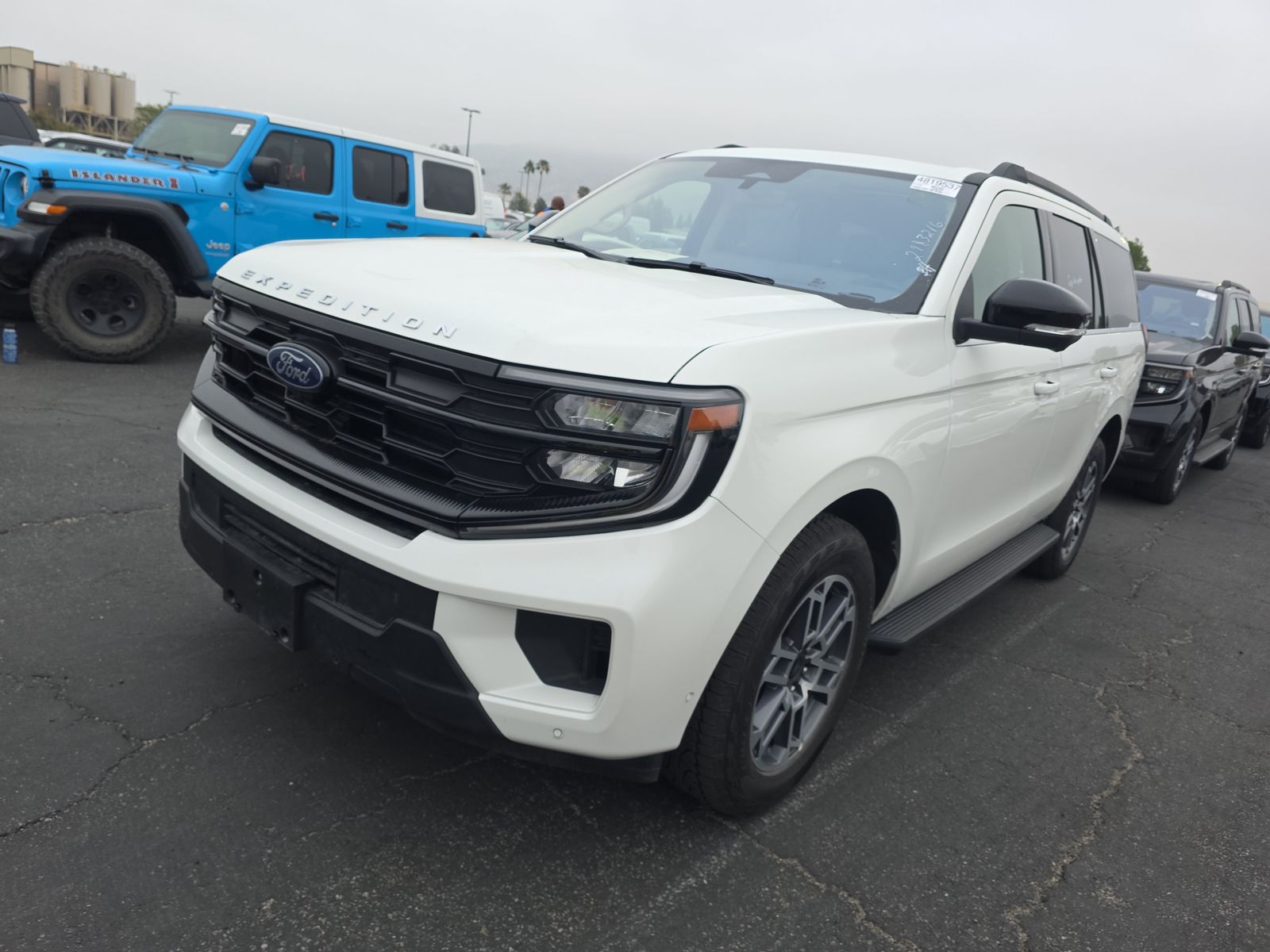 FORD EXPEDITION - 1