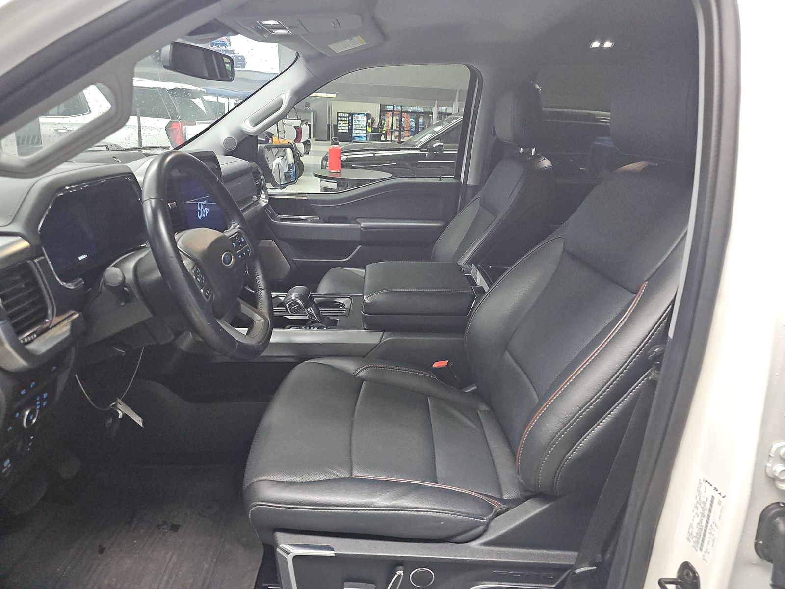 FORD F-150 - 8