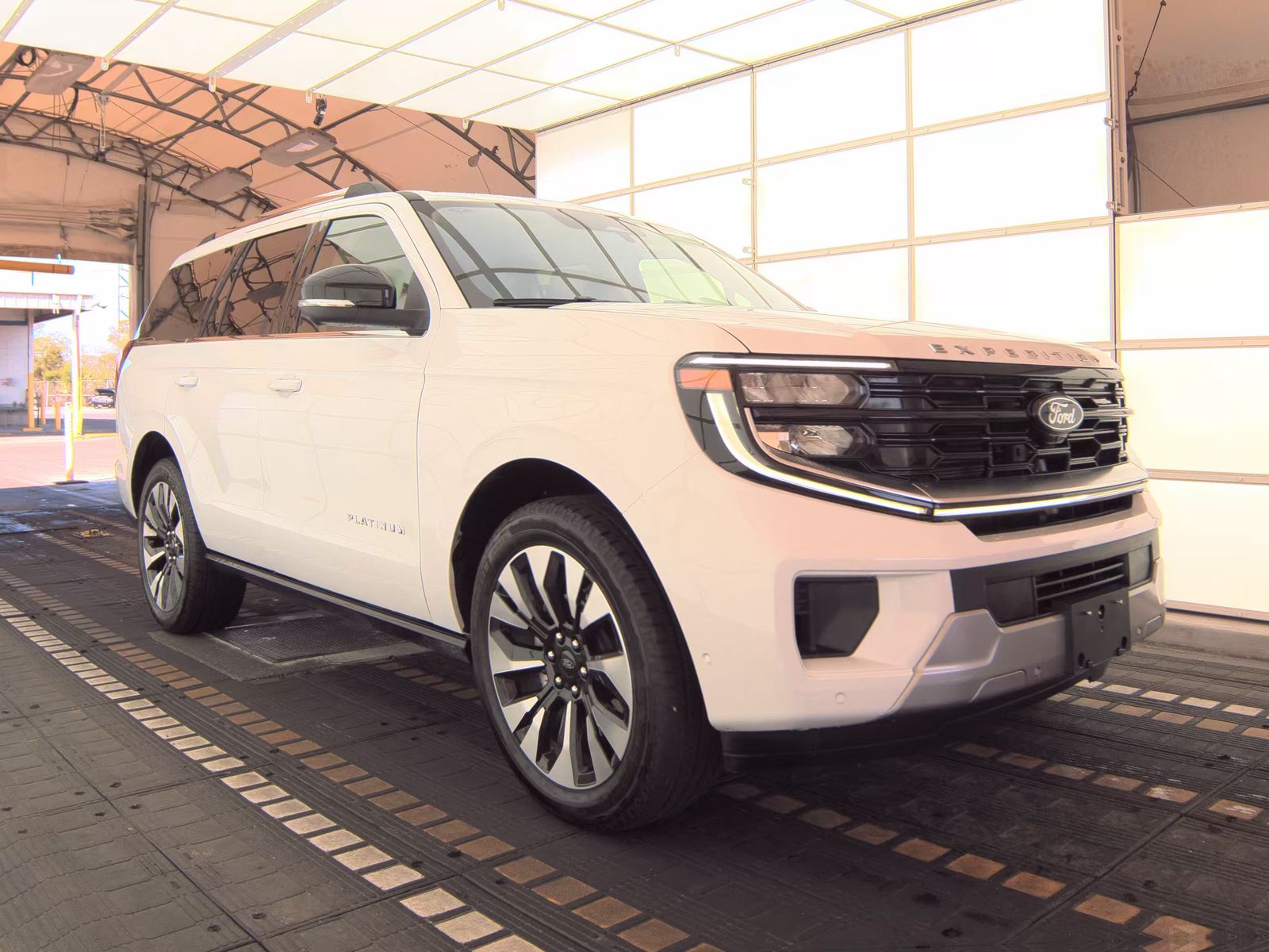 FORD EXPEDITION - 5