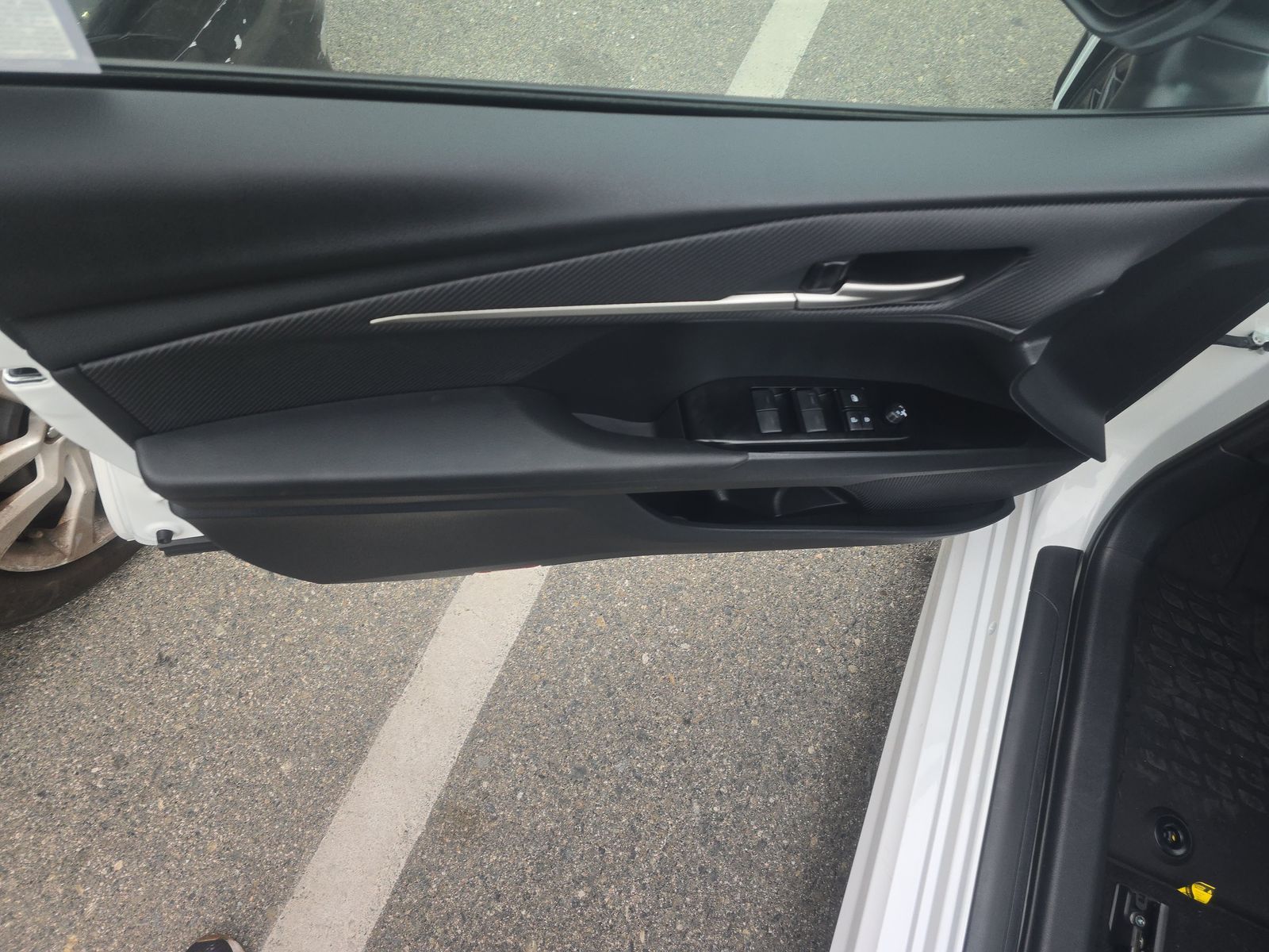 TOYOTA CAMRY - 10