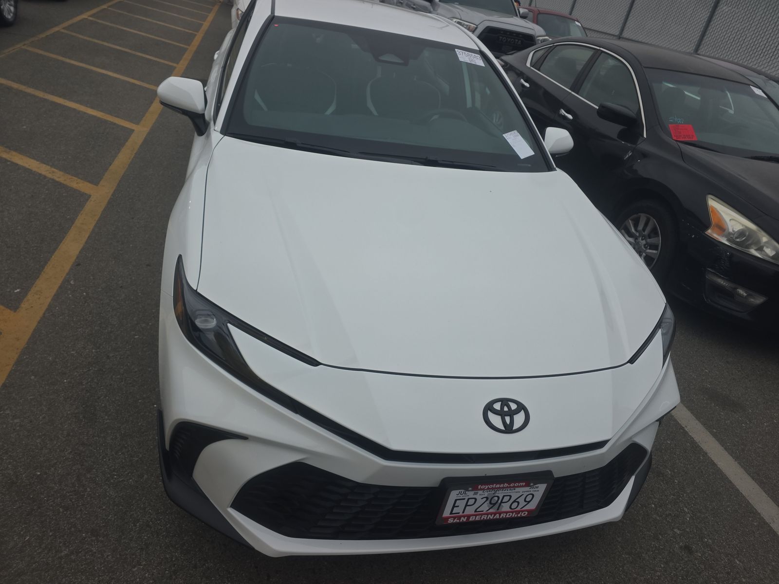 TOYOTA CAMRY - 3