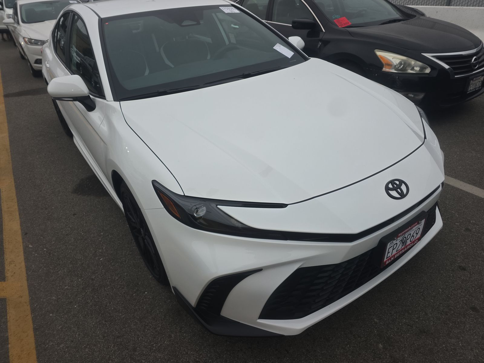 TOYOTA CAMRY - 4