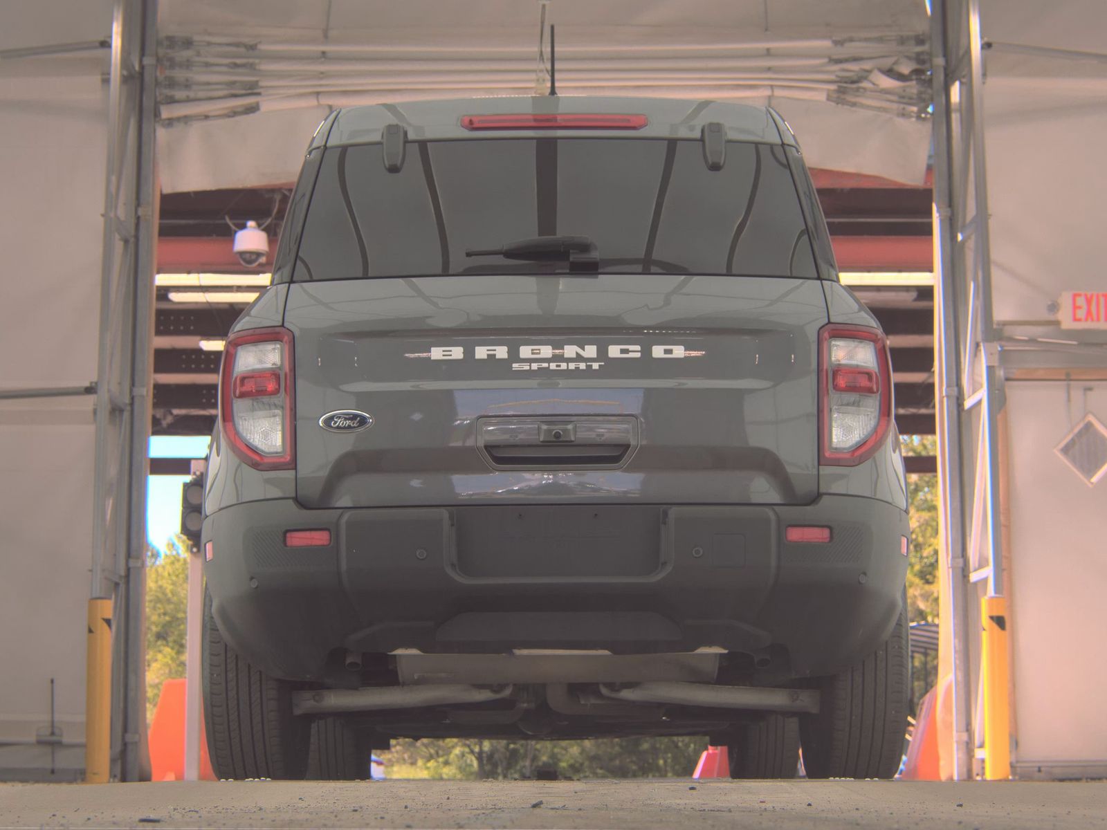 FORD BRONCO - 8