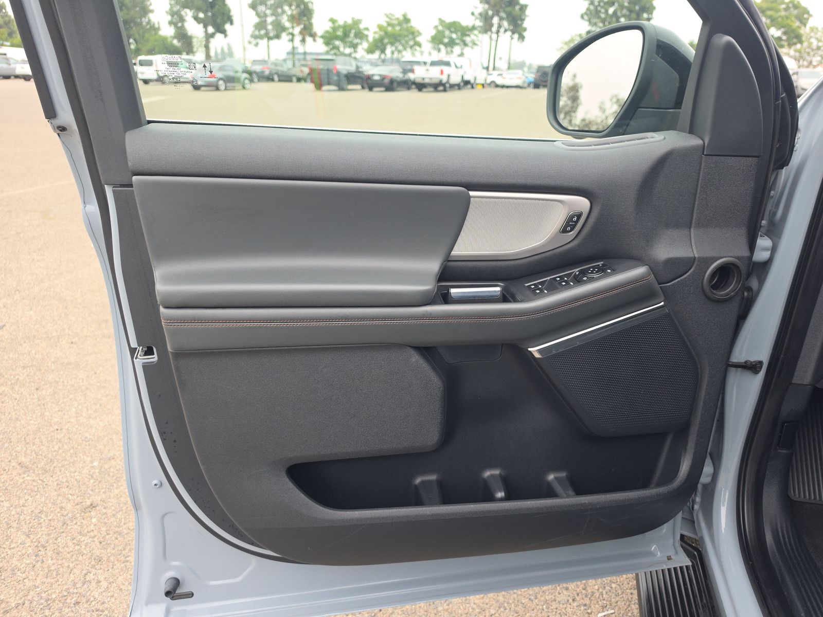 FORD EXPEDITION MAX - 10