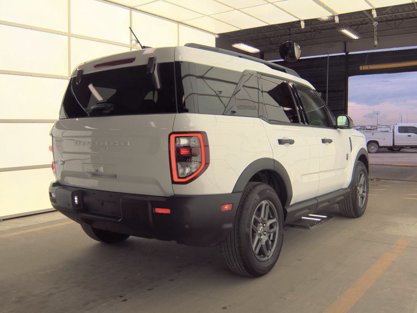 FORD BRONCO - 6